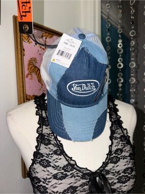 Von Dutch Two-Tone Patchwork Denim Trucker Cap - Light Blue & Dark Blue